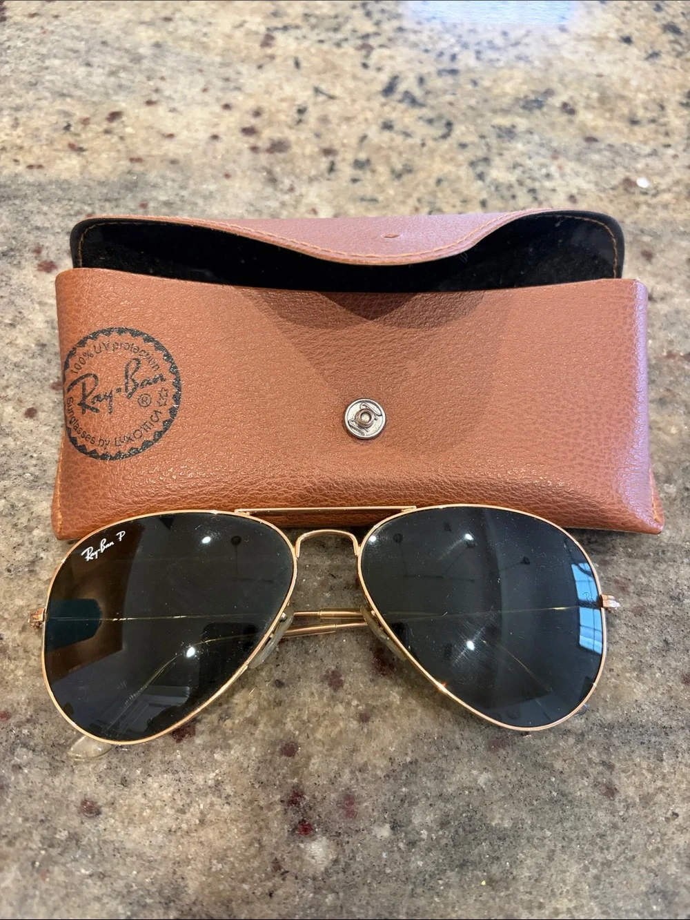 Ray-Ban Gold Frame Aviator Sunglasses with Black Lenses
